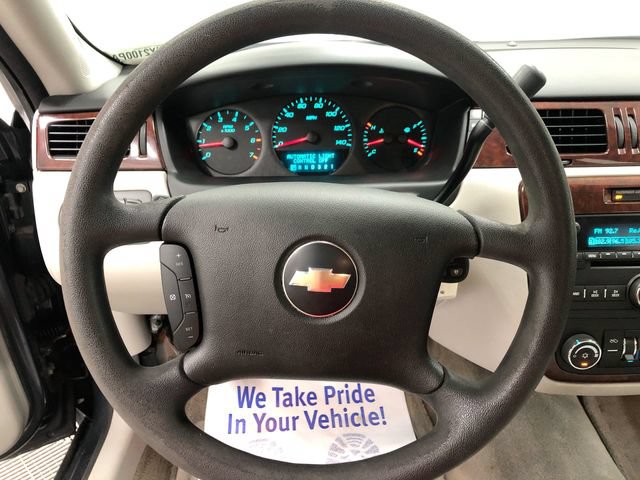 Used 2010 Chevrolet Impala LS FWD image 26