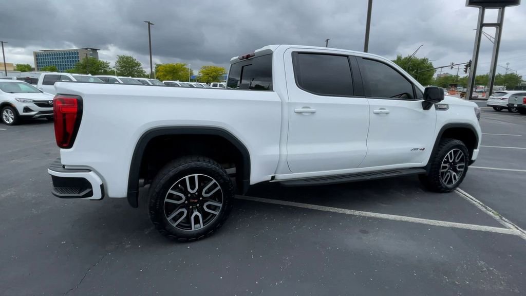 Used 2023 GMC Sierra 1500 AT4 w/ AT4 Premium Package AWD/4WD image 2