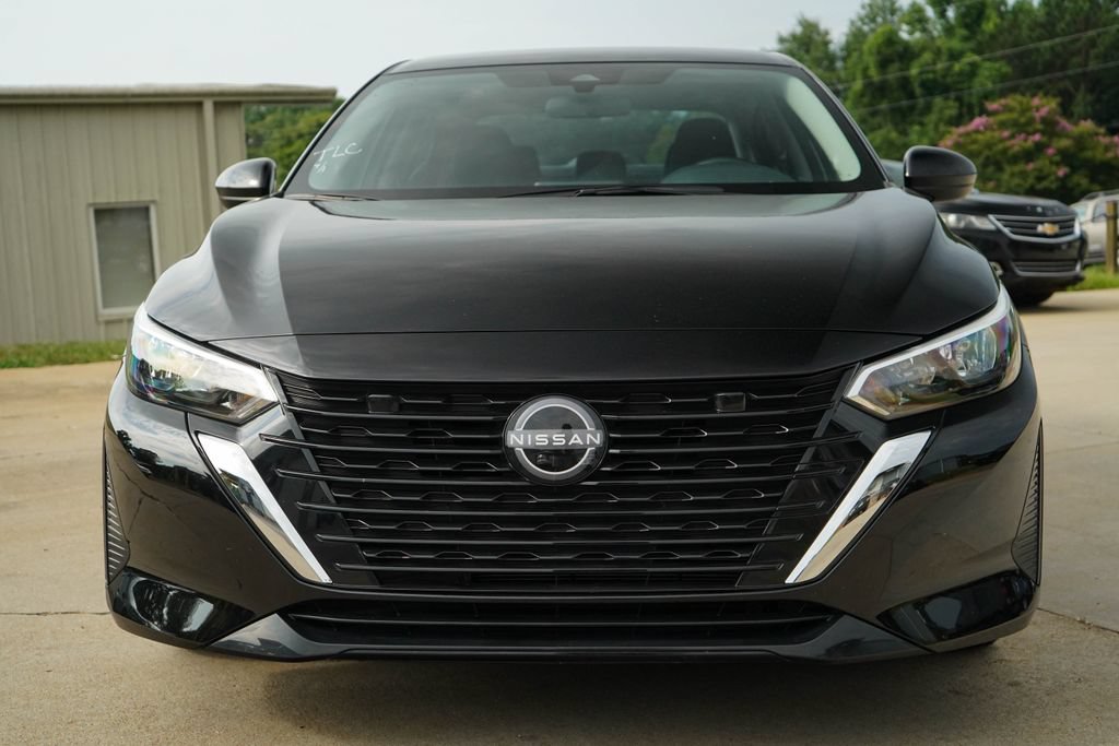 Used 2025 Nissan Sentra S w/ Lighting Package FWD image 16