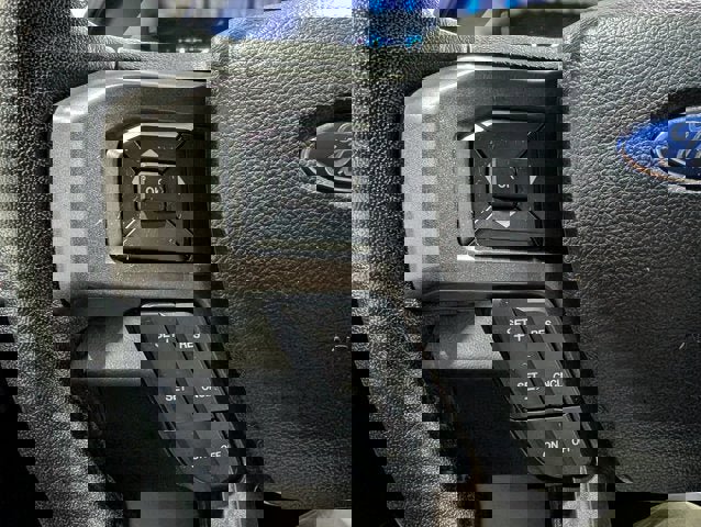 Used 2020 Ford Expedition XLT w/ FX4 Off-Road Package image 27