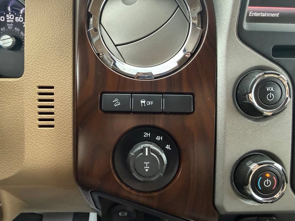 Used 2016 Ford F350 Lariat w/ Lariat Interior Package AWD/4WD image 30