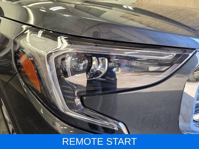 Used 2021 GMC Terrain SLT w/ LPO, Floor Liner Package AWD/4WD image 5