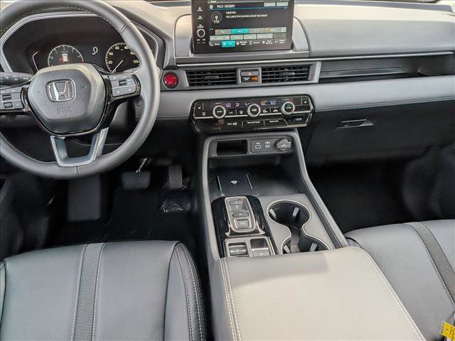 New 2025 Honda Pilot EX-L image 14