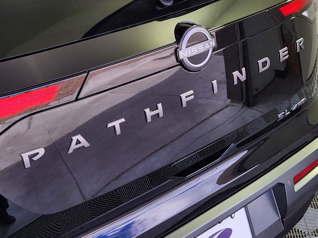 New 2026 Nissan Pathfinder SL AWD/4WD image 8