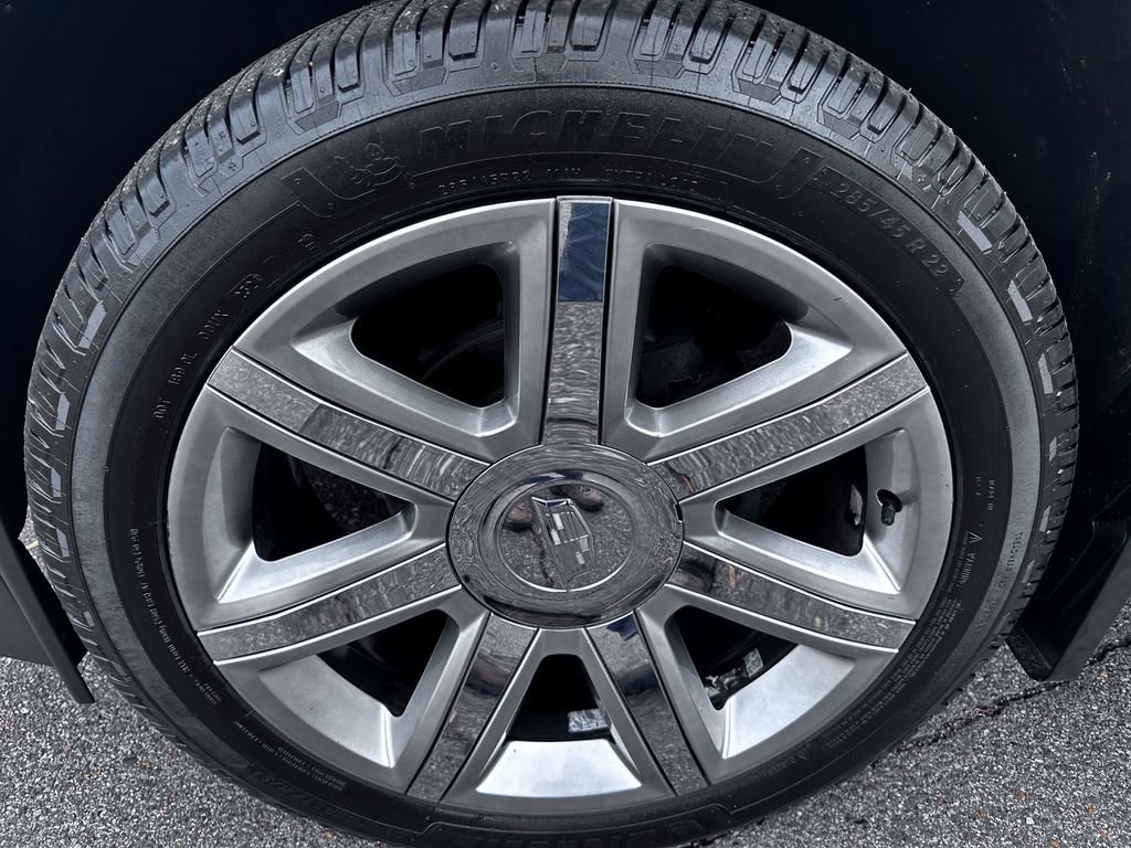 Used 2020 Cadillac Escalade Luxury image 15