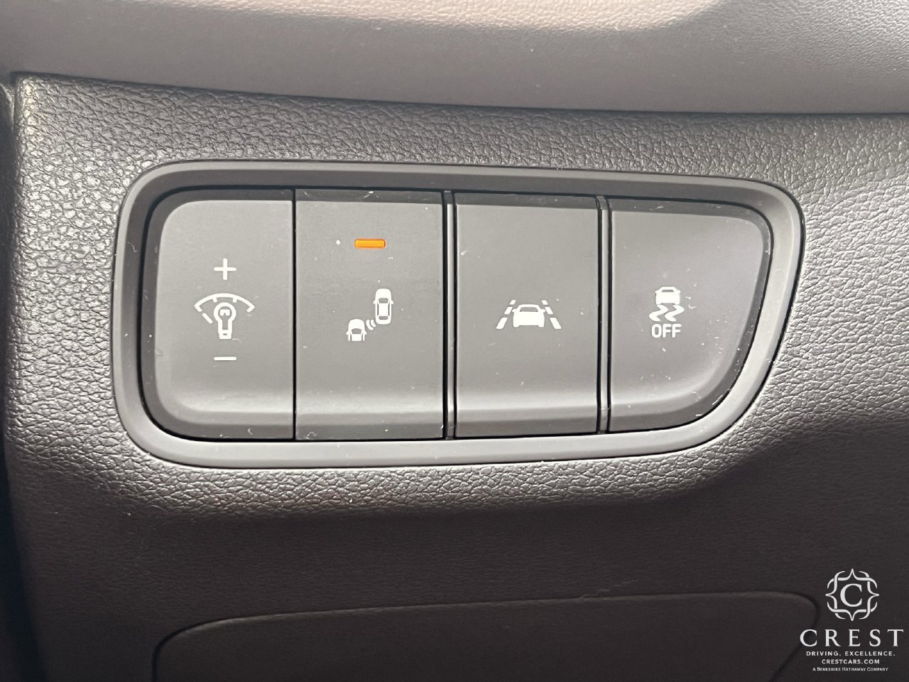 Used 2020 Hyundai Santa Fe SEL FWD image 21