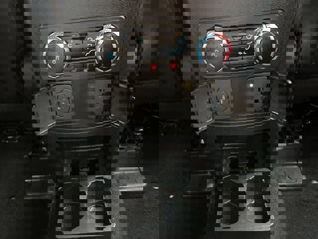 Used 2023 Ford Explorer Platinum w/ Technology Package image 15