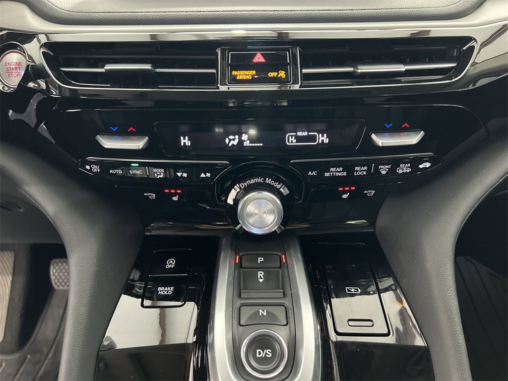 Used 2023 Acura MDX SH-AWD image 17