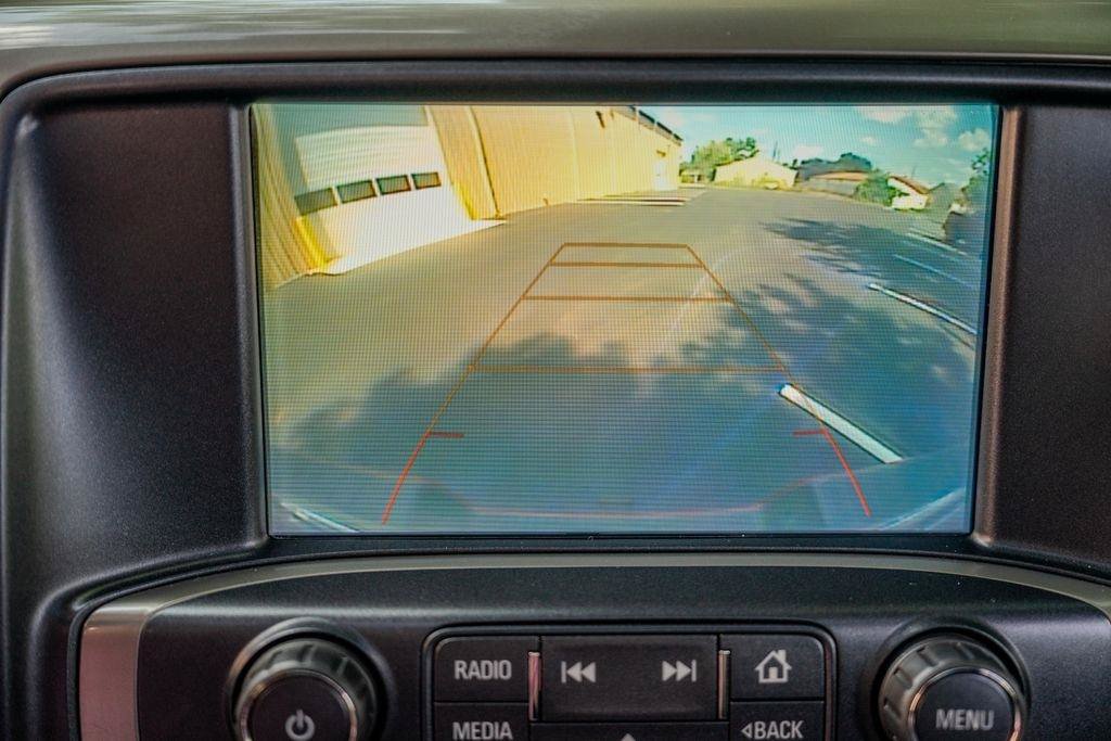 Used 2018 Chevrolet Silverado 2500 High Country w/ Duramax Plus Package AWD/4WD image 32