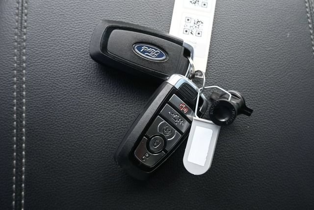 Used 2024 Ford F450 Lariat w/ Lariat Ultimate Package AWD/4WD image 11