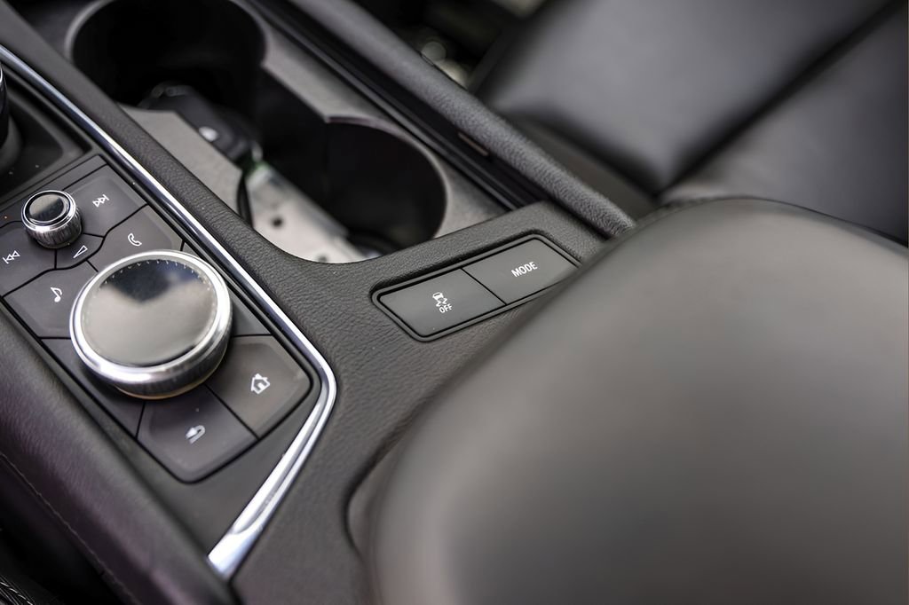 Used 2022 Cadillac XT6 Luxury FWD image 23