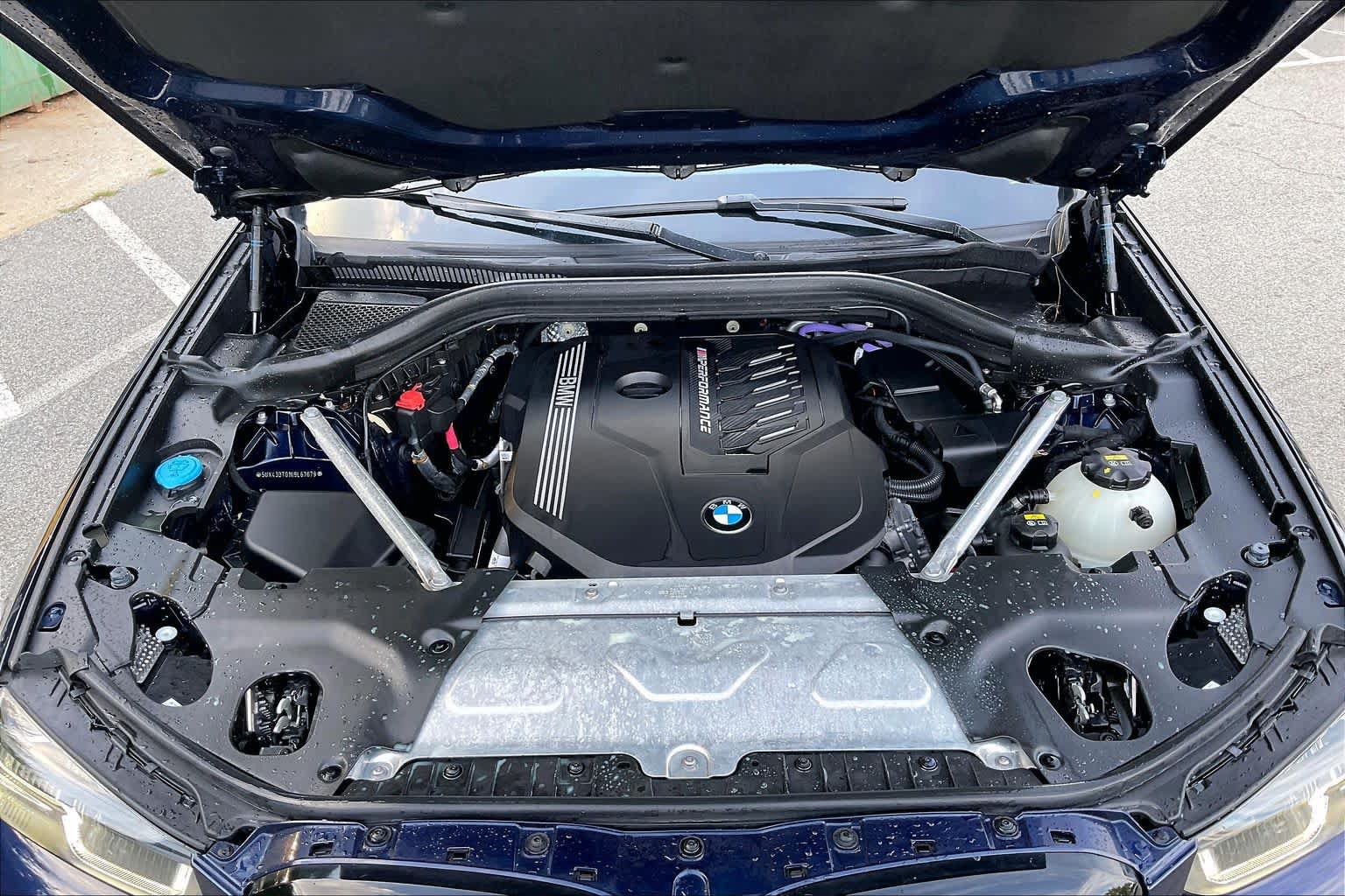 Used 2022 BMW X4 M40i AWD/4WD image 29