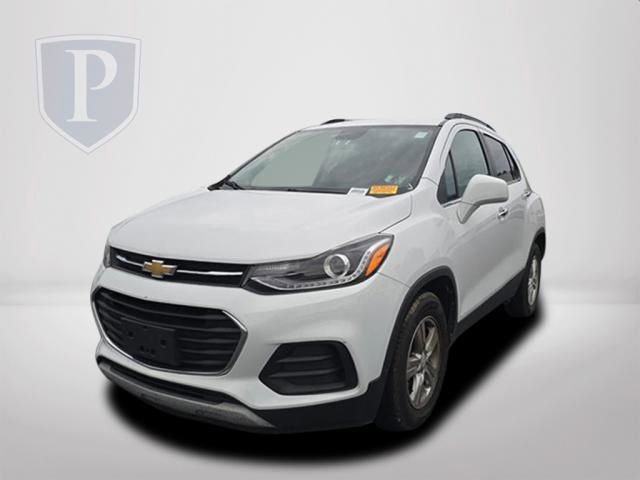 Used 2018 Chevrolet Trax LT w/ LT Convenience Package FWD image 11