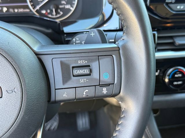 Used 2025 Nissan Pathfinder SV image 19