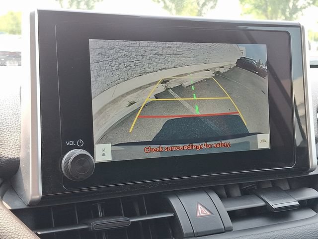 Used 2024 Toyota RAV4 XLE AWD/4WD image 18