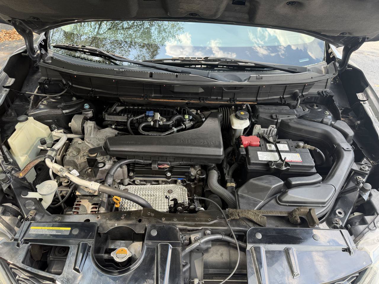Used 2016 Nissan Rogue S AWD/4WD image 27