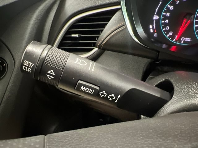 Used 2020 Chevrolet Trax LT FWD image 19