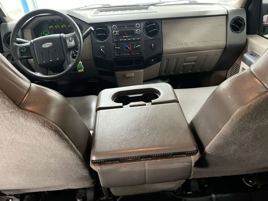 Used 2010 Ford F250 XL image 10