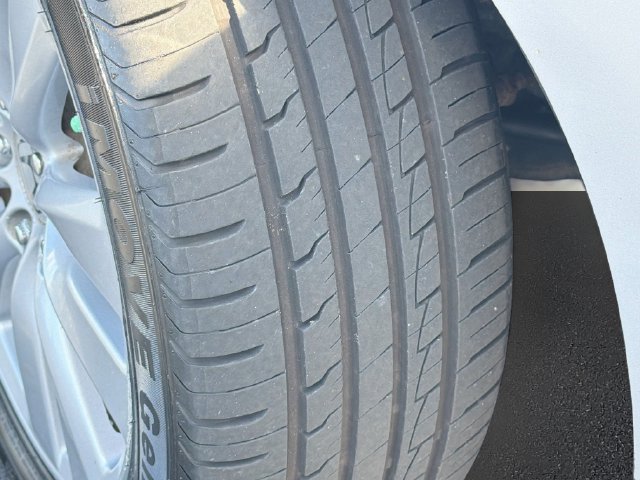 Used 2011 Honda Accord EX-L image 32
