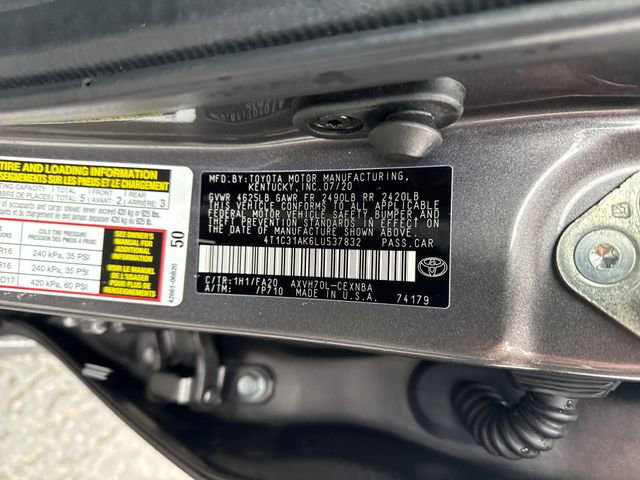 Used 2020 Toyota Camry LE image 18