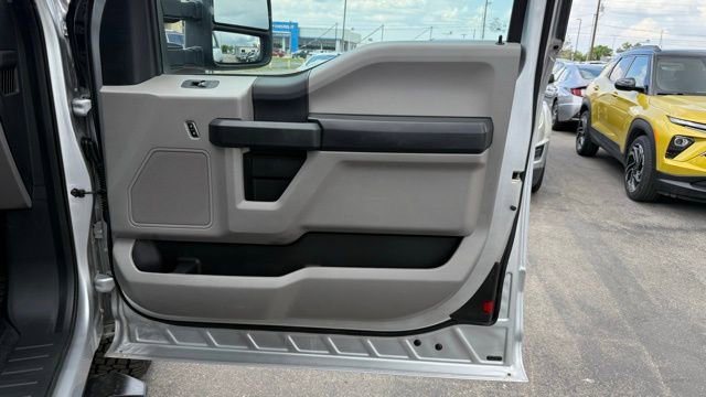 Used 2017 Ford F250 XL w/ Power Equipment Group AWD/4WD image 21