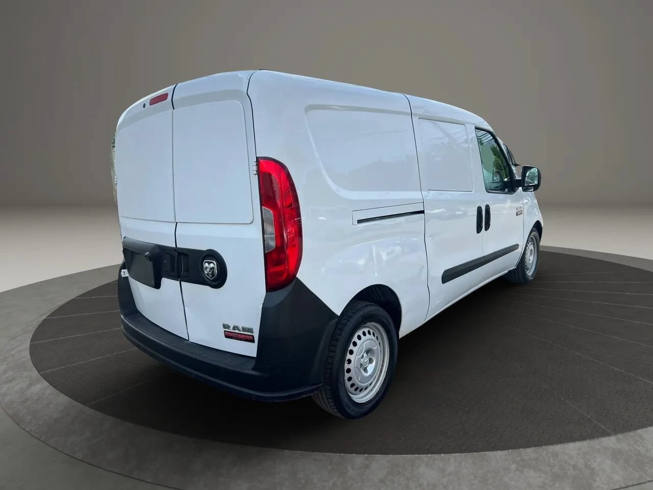 Used 2017 RAM ProMaster City Tradesman w/ Rear Back-up Camera Group FWD image 5