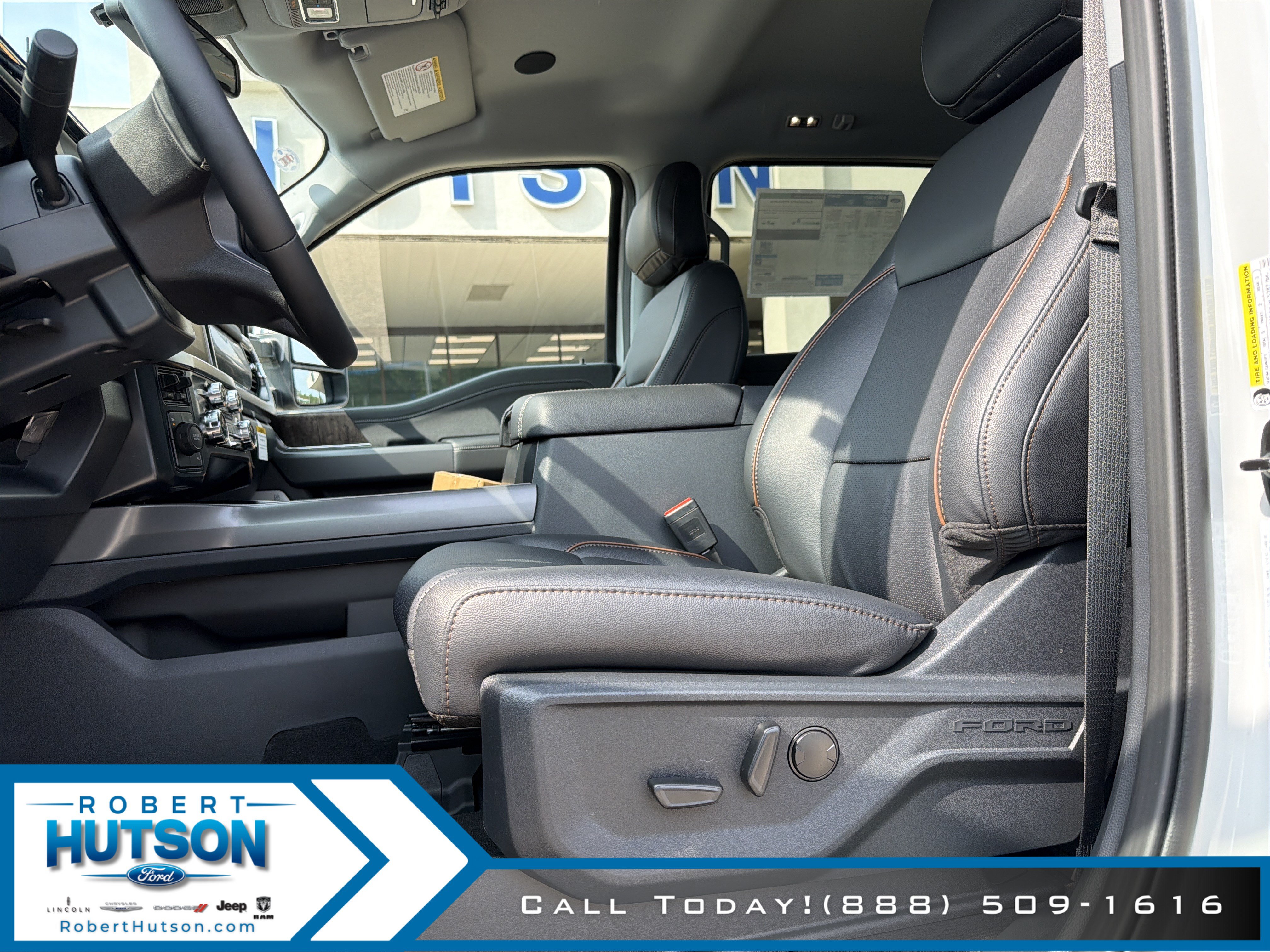 New 2026 Ford F350 Lariat w/ Lariat Ultimate Package AWD/4WD image 16