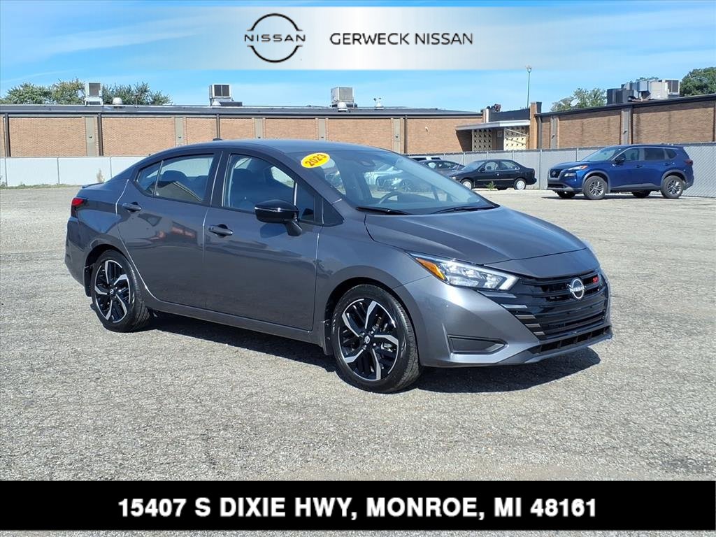 Used 2023 Nissan Versa SR w/ Trunk Package