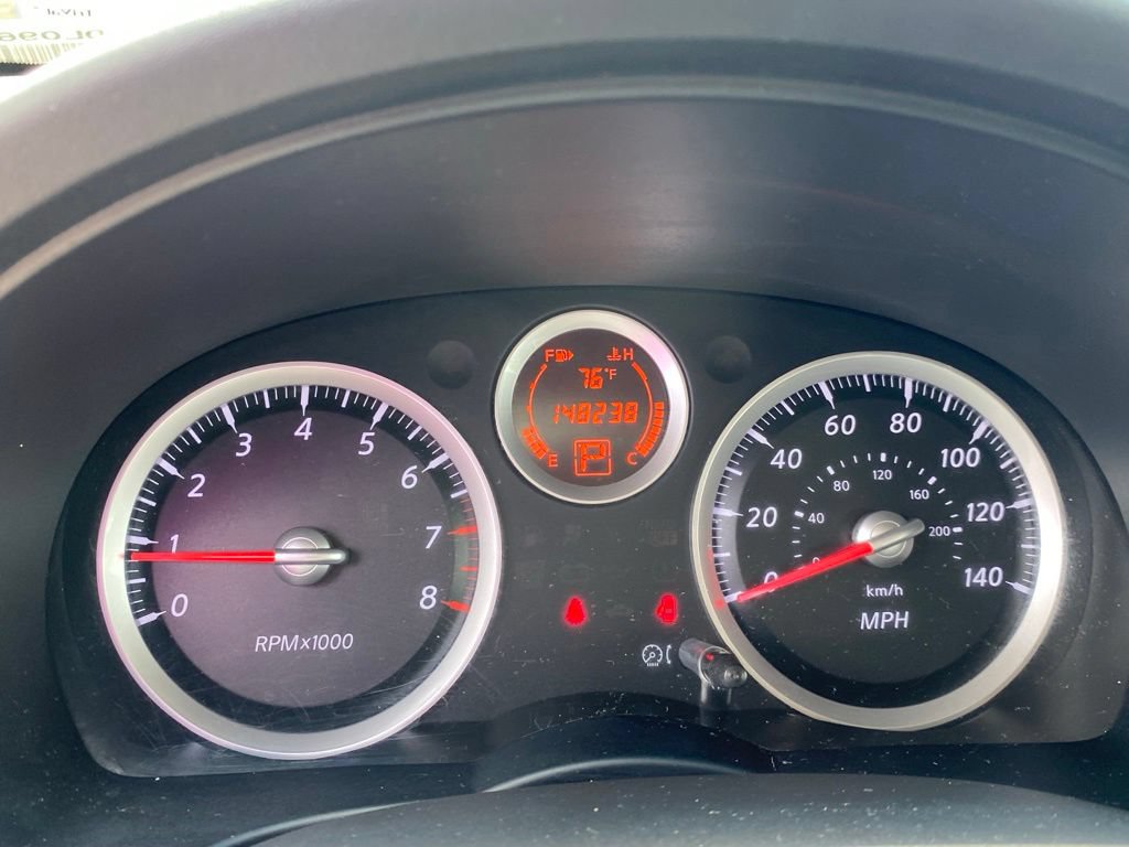 Used 2011 Nissan Sentra 2.0 SR FWD image 5
