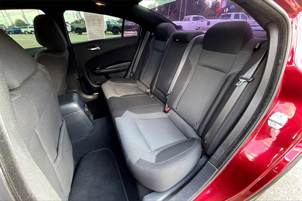 Used 2021 Dodge Charger SXT w/ Blacktop Package image 25