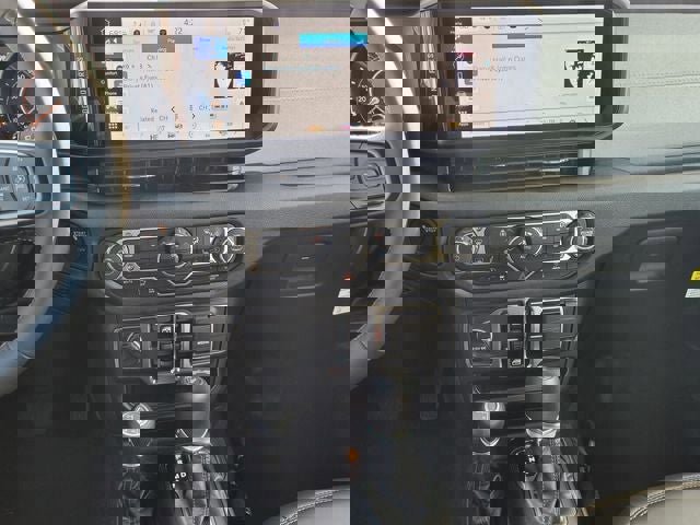 New 2025 Jeep Wrangler Unlimited Sport image 18