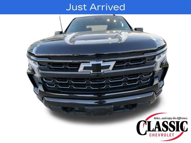 Used 2024 Chevrolet Silverado 1500 LT w/ Z71 Off-Road Package image 3
