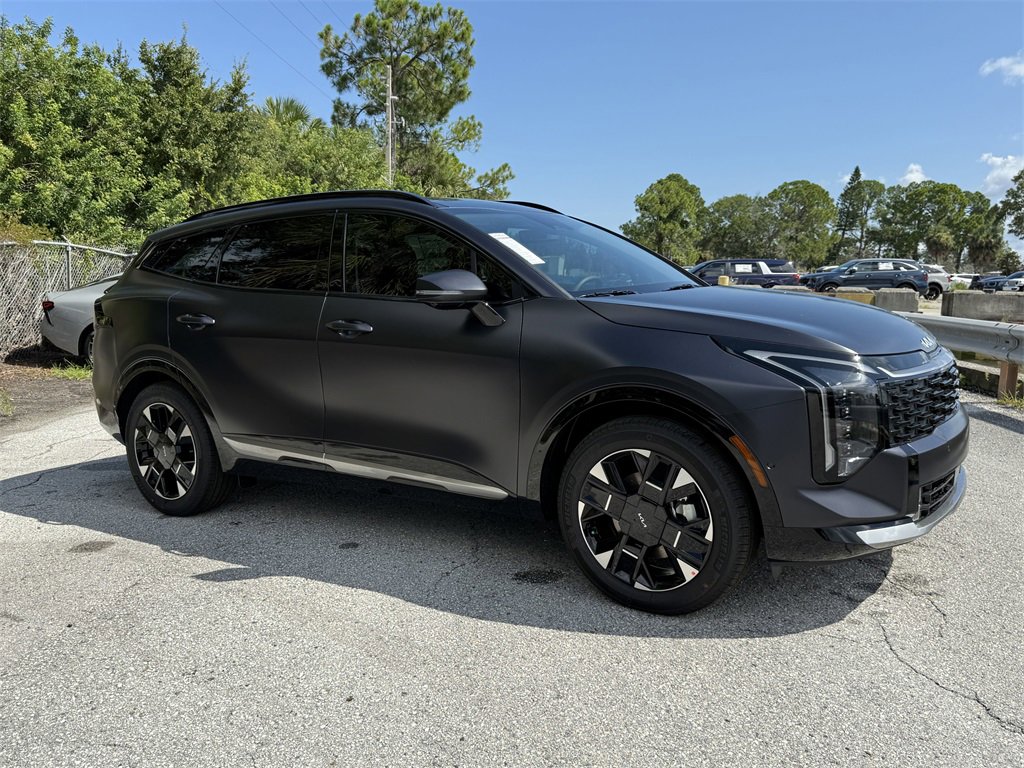 New 2026 Kia Sportage SX image 2