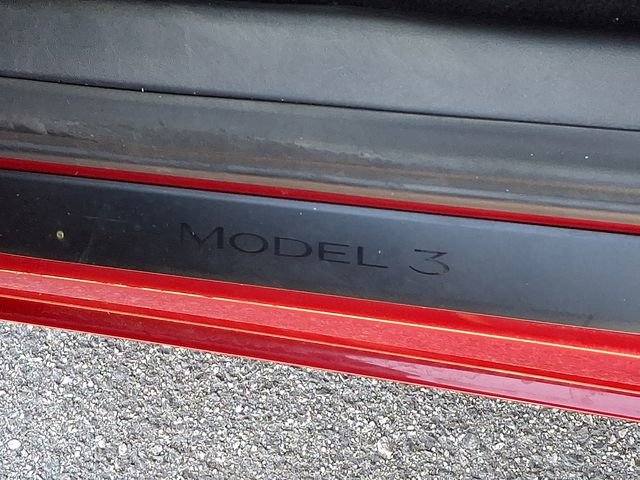 Used 2018 Tesla Model 3 Long Range image 40