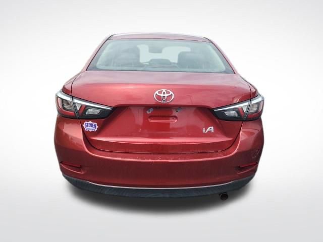 Used 2017 Toyota Yaris iA image 5