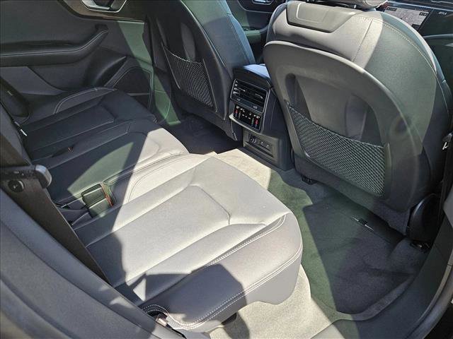 Used 2023 Audi Q8 Premium Plus w/ Premium Plus Package image 19
