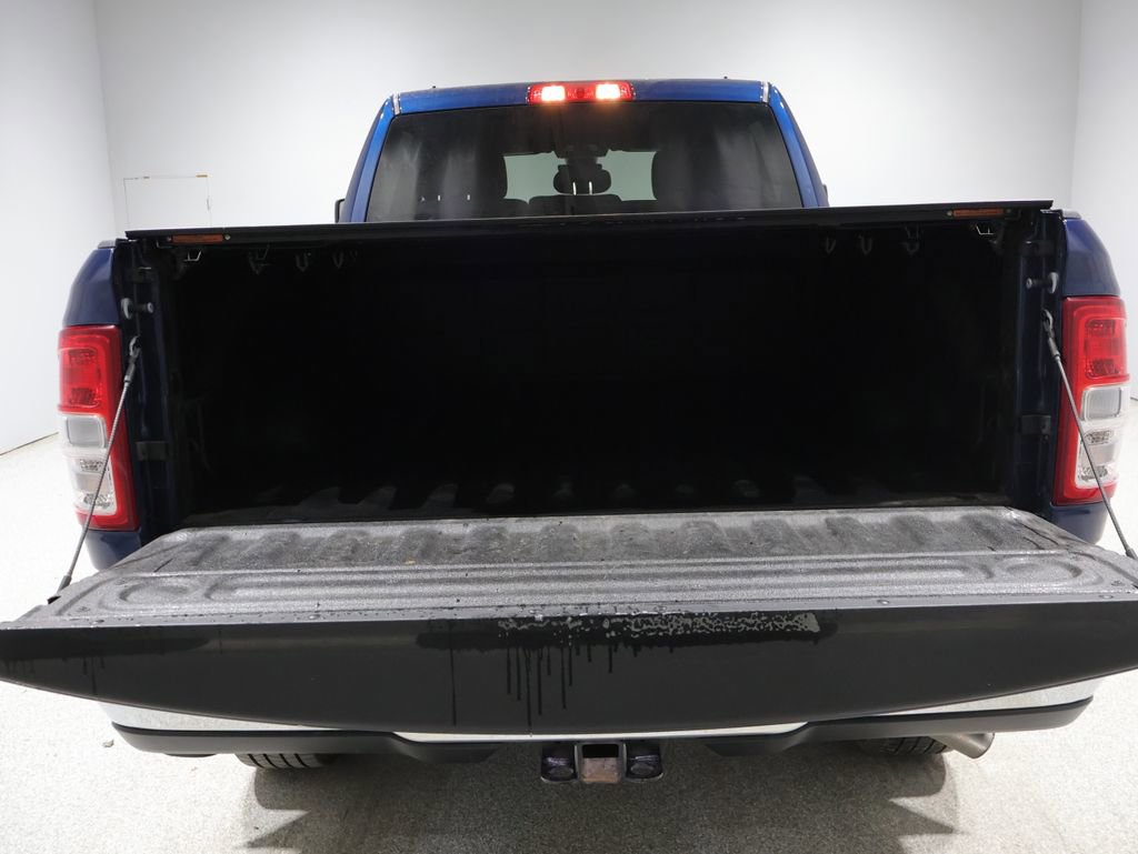 Used 2024 RAM 2500 Big Horn w/ Heated Seats & Wheel Group image 4