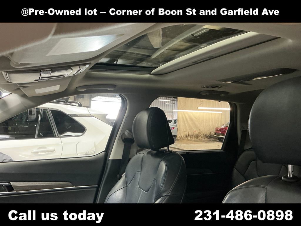 Used 2022 Kia Telluride EX w/ EX Premium Package AWD/4WD image 13