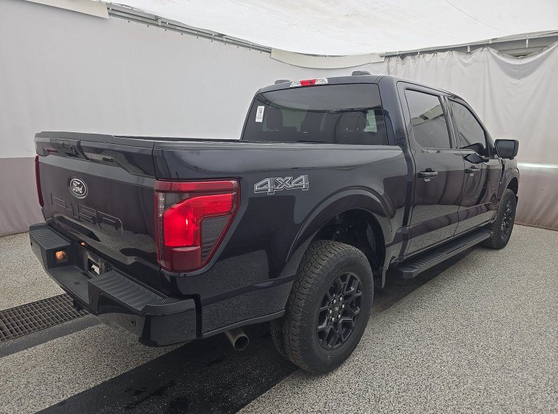 Used 2024 Ford F150 XLT w/ XLT Black Appearance Package AWD/4WD image 3