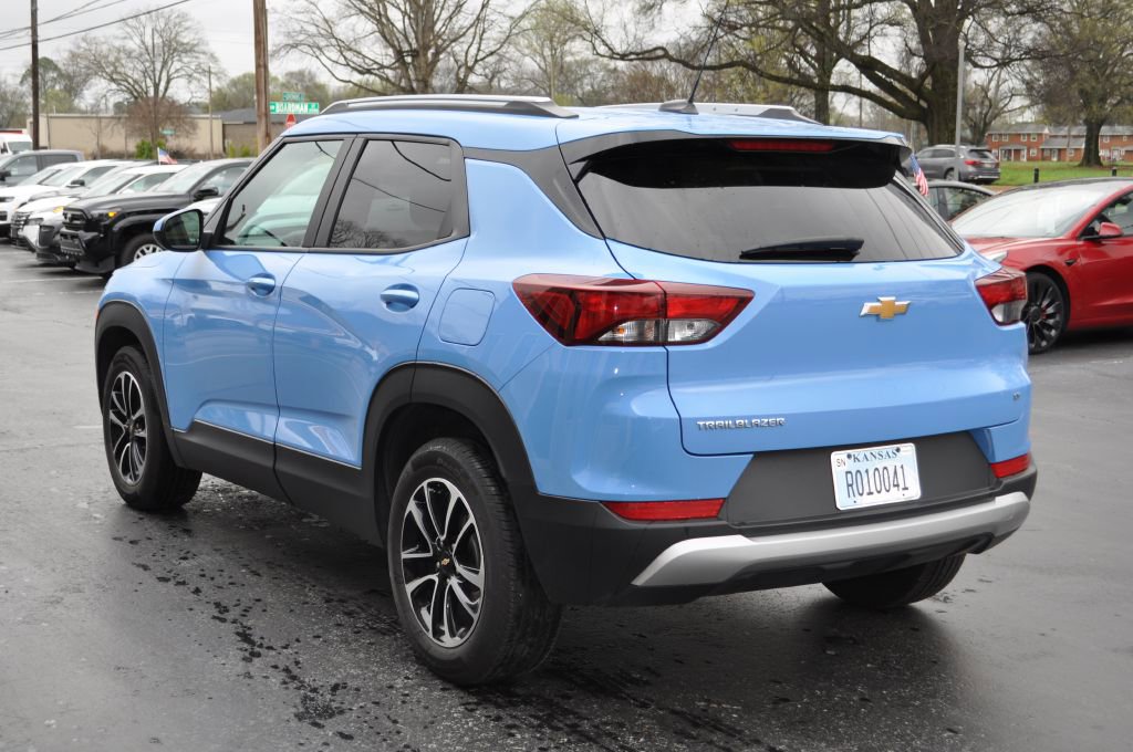 Used 2024 Chevrolet TrailBlazer LT FWD image 5
