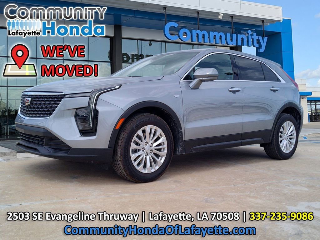 Used 2024 Cadillac XT4 Luxury w/ Cold Weather Package