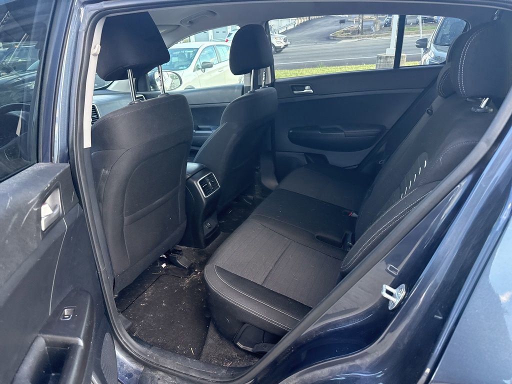 Used 2017 Kia Sportage LX w/ LX Popular Package image 16