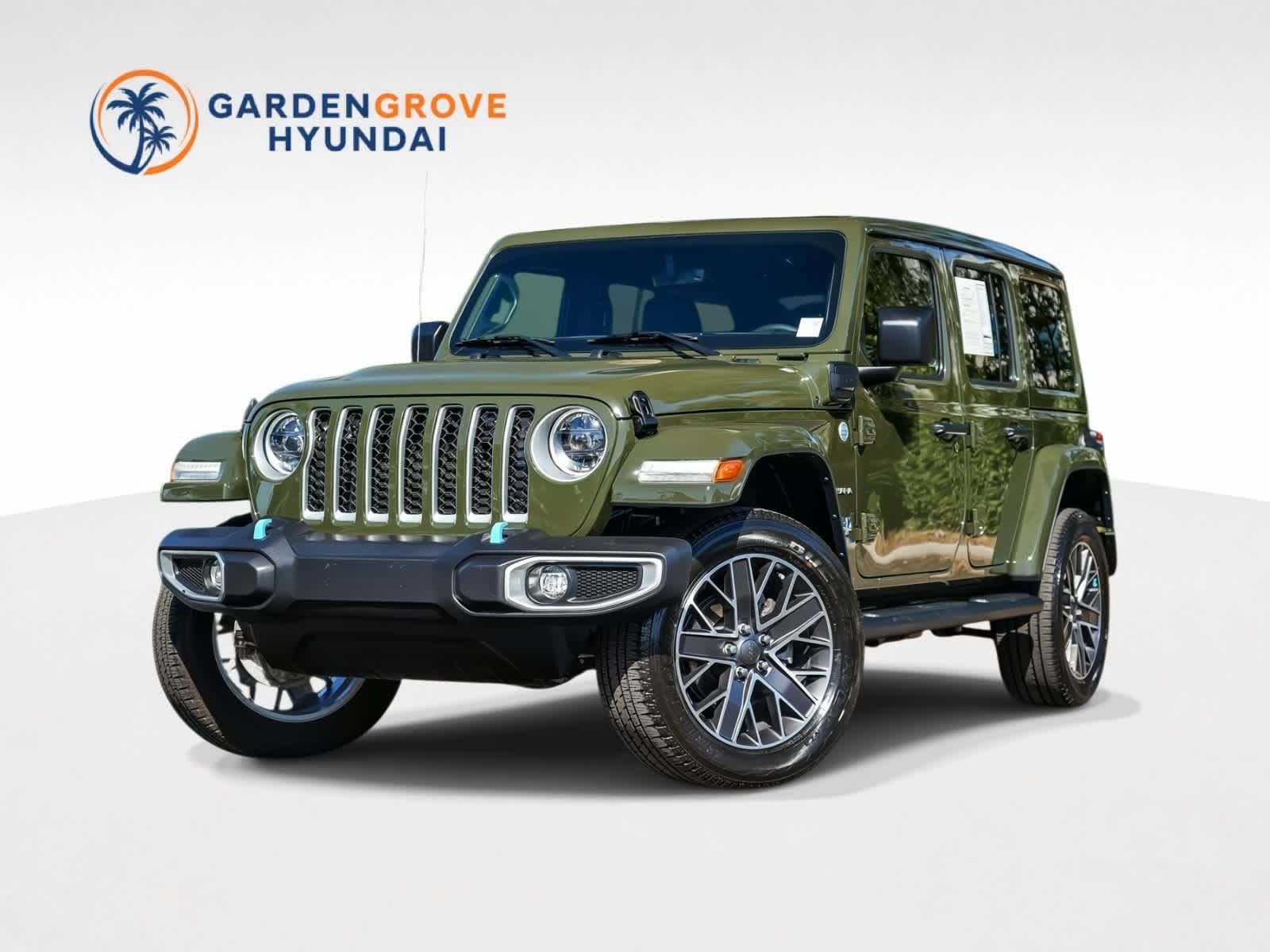 Used 2023 Jeep Wrangler Unlimited Sahara w/ Cold Weather Group