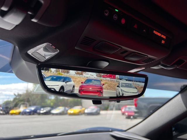 Used 2025 Chevrolet Corvette Z06 image 19