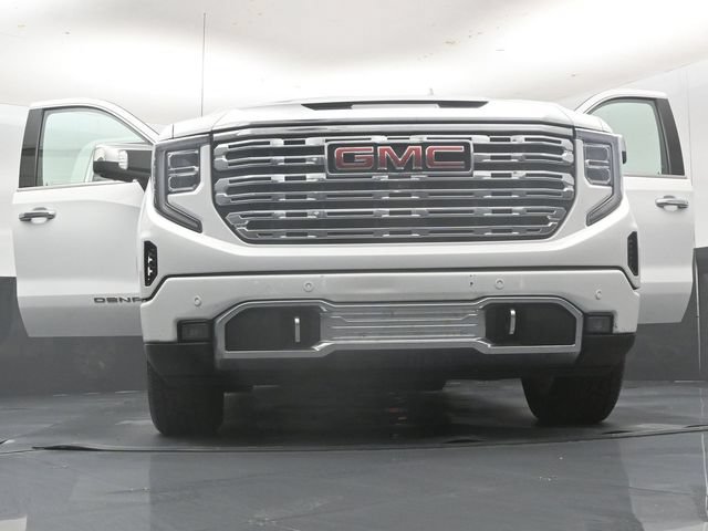 Used 2023 GMC Sierra 1500 Denali w/ Technology Package AWD/4WD image 65