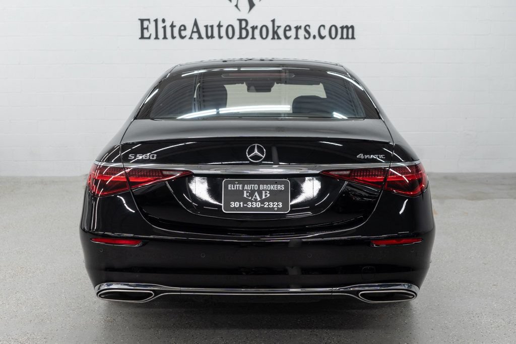 Used 2022 Mercedes-Benz S 580 4MATIC Sedan image 4