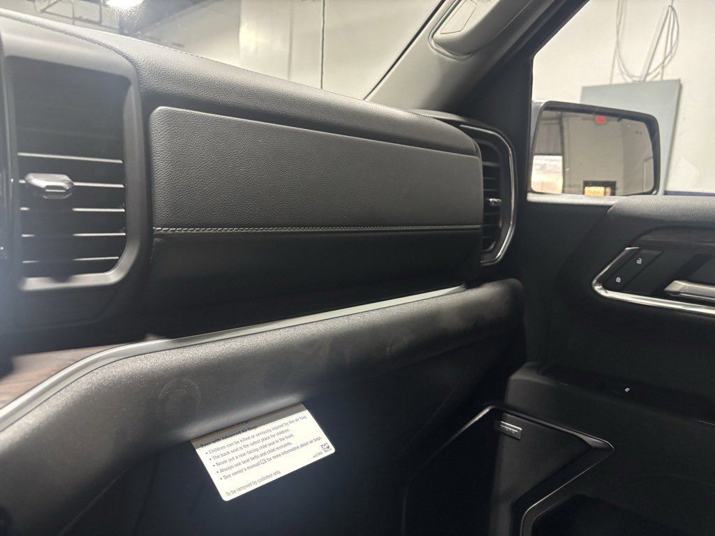New 2026 GMC Sierra 1500 SLT w/ SLT Premium Plus Package image 23