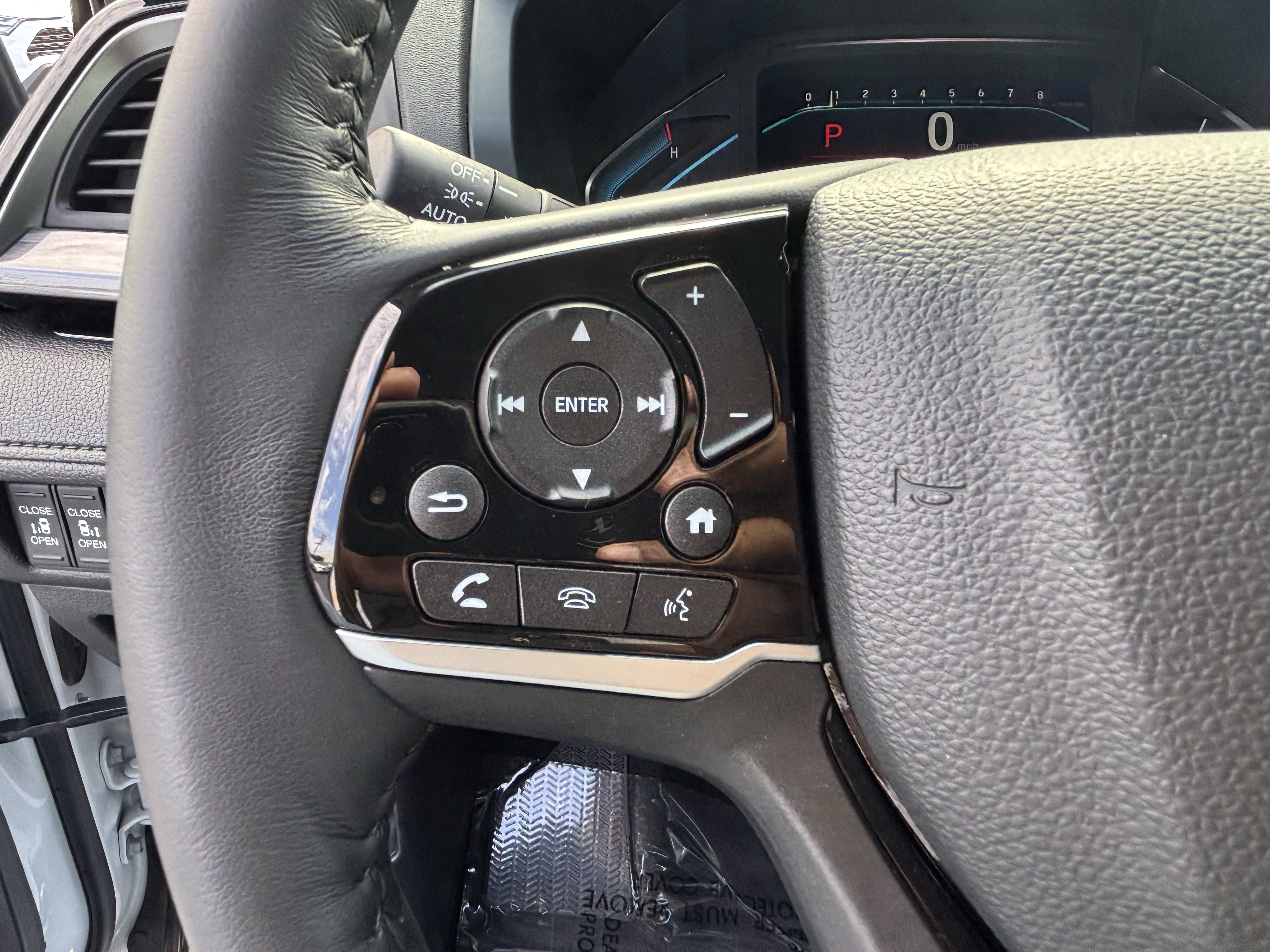 Certified 2024 Honda Odyssey Elite image 25