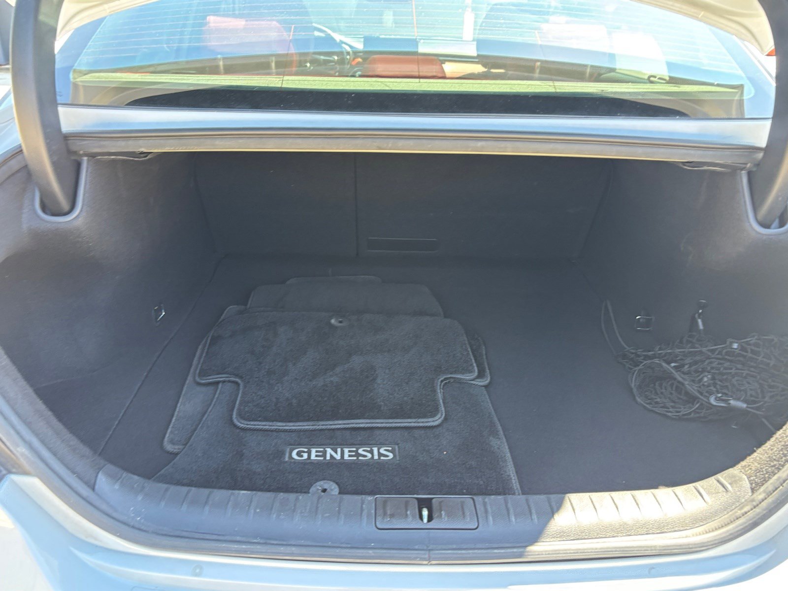 Used 2023 Genesis G70 2.0T w/ Sport Prestige Package RWD image 16