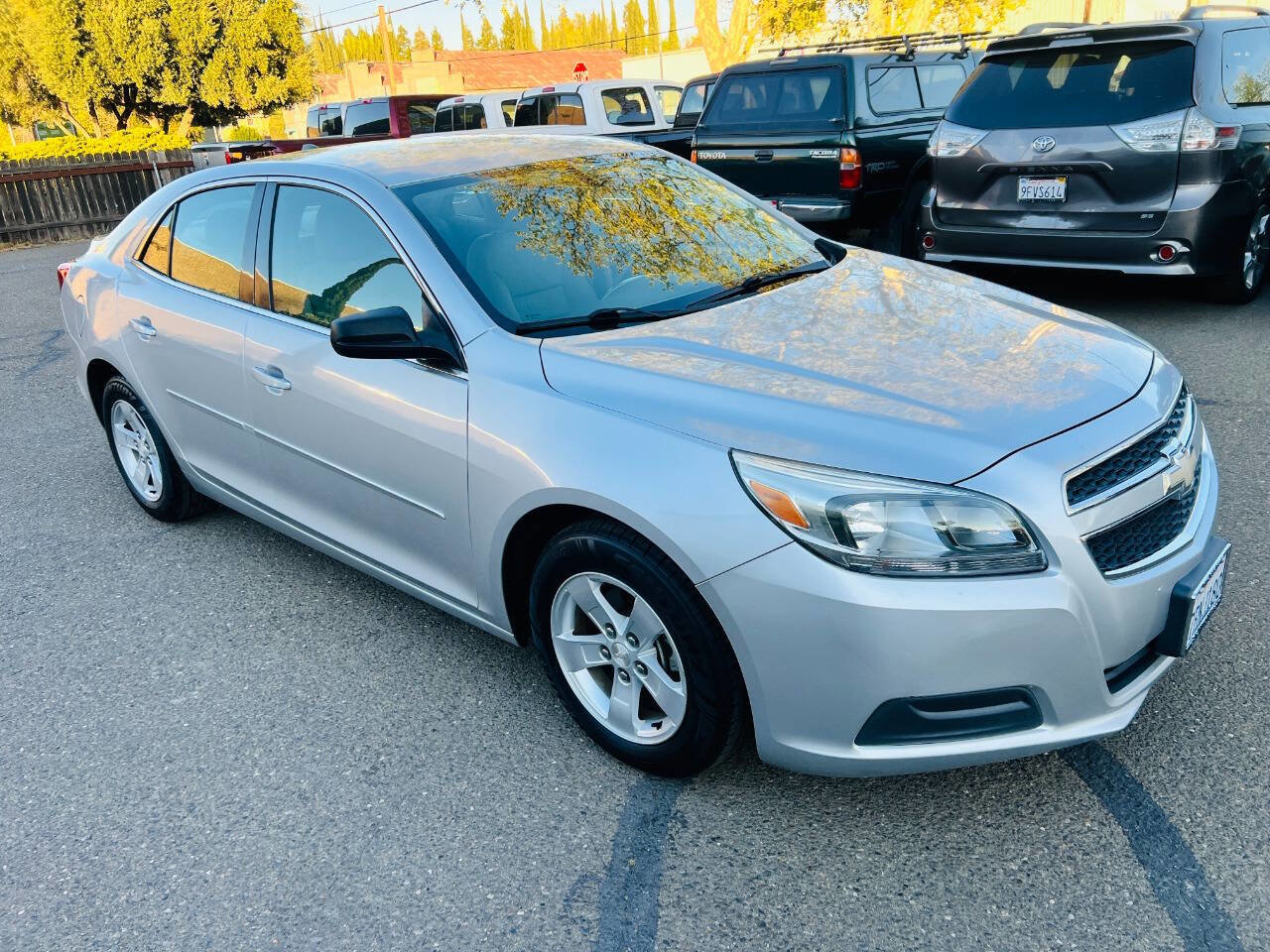 Used 2013 Chevrolet Malibu LS w/ Protection Package image 2